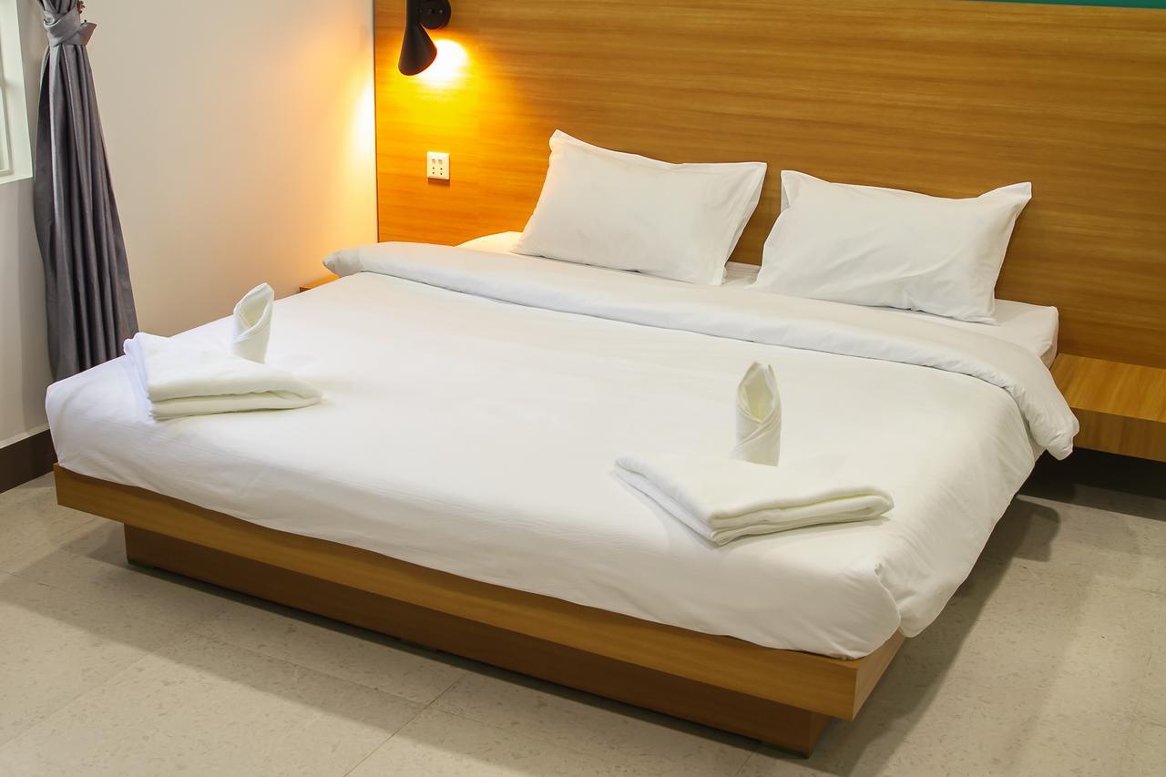 Sleep Pod Hostel Siem Reap Buitenkant foto